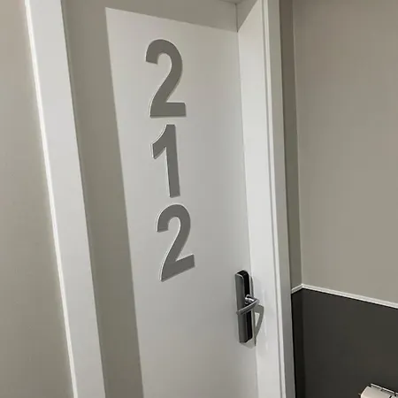 Alta Hotel 3*