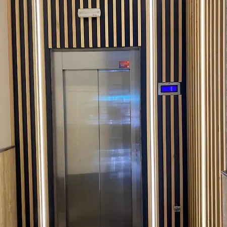 Alta Hotel